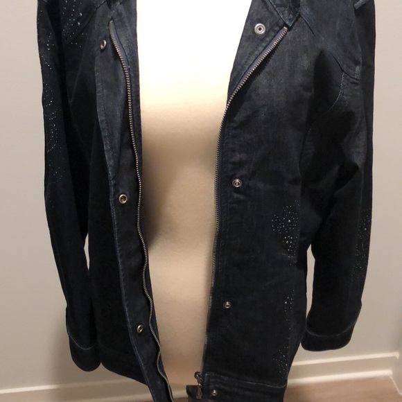 Chico’s Platinum Jean Jacket Rhinestone Embellished Size Large - Picture 10 of 16